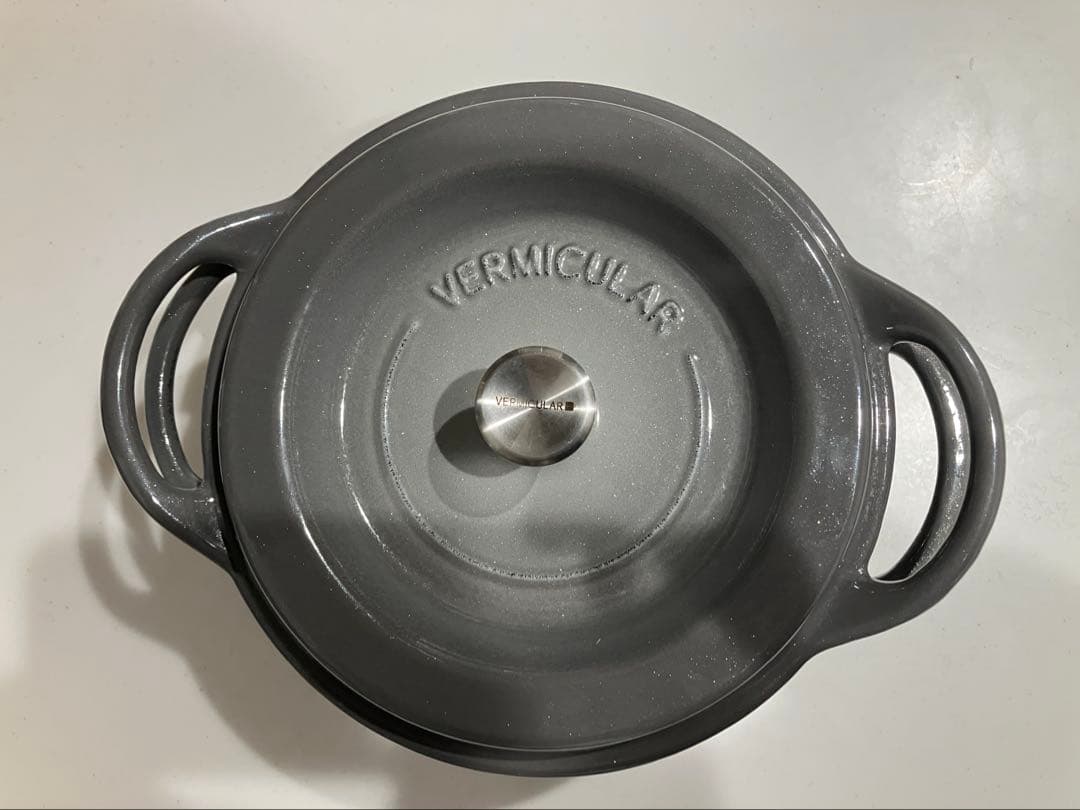 [値下げ]Vermicularバーミキュラ18cmオーブンポットラウンドグレー