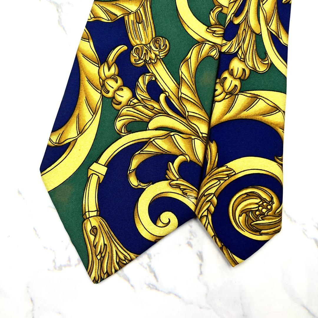 ◆美品◆HERMES エルメス ネクタイ 青色 スカーフ柄 高級感