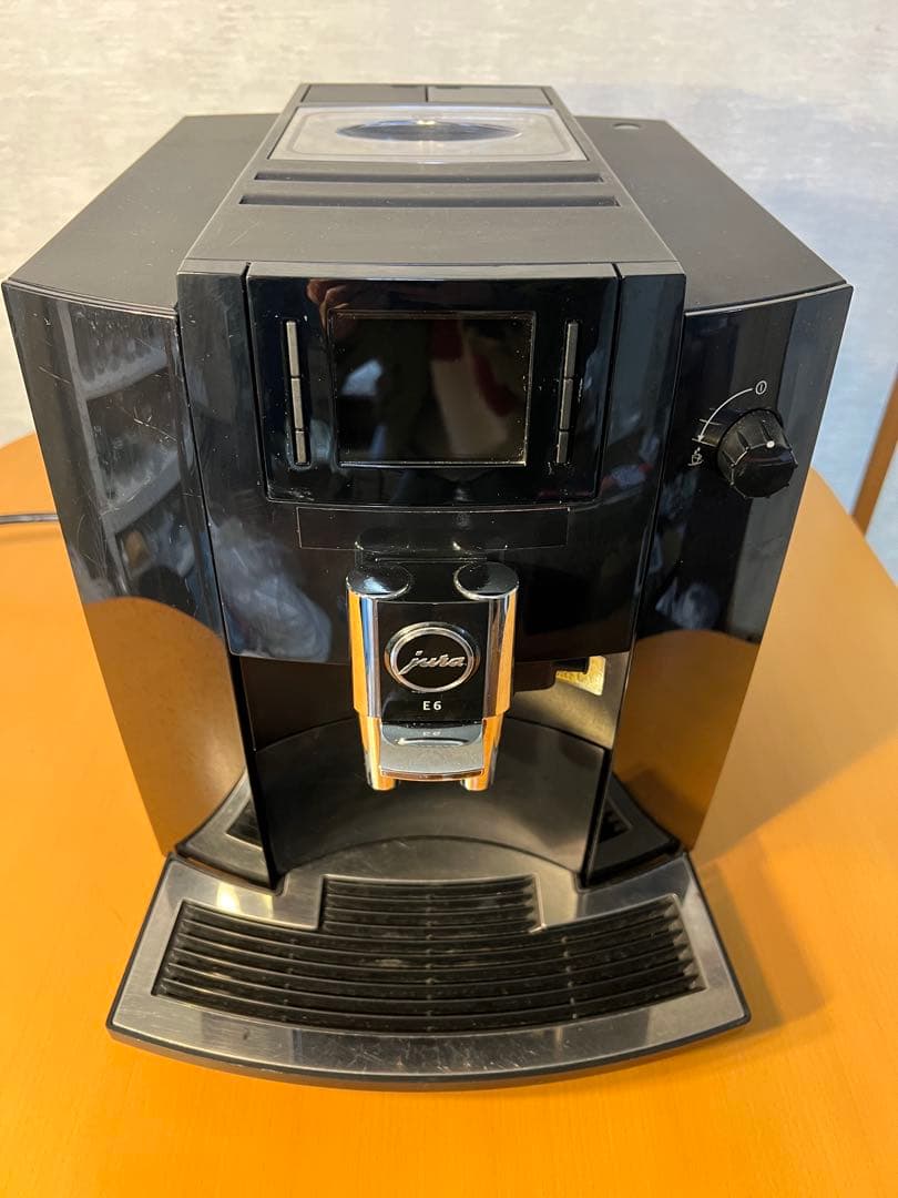 JURA ユーラ E6 全自動コーヒーマシーン