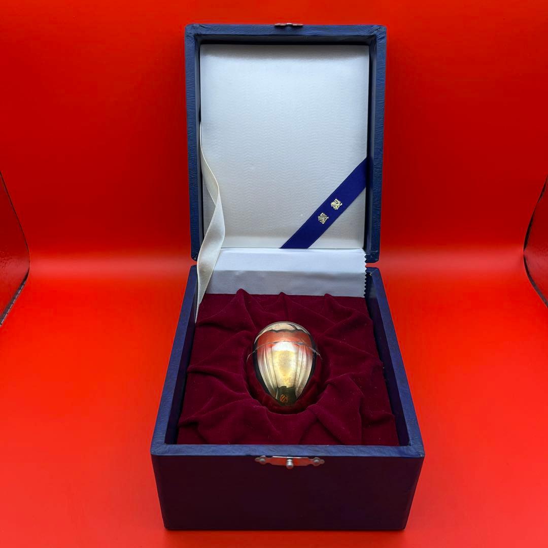 【純銀】　叙勲記念品　卵型ケース　名前入り品　50g